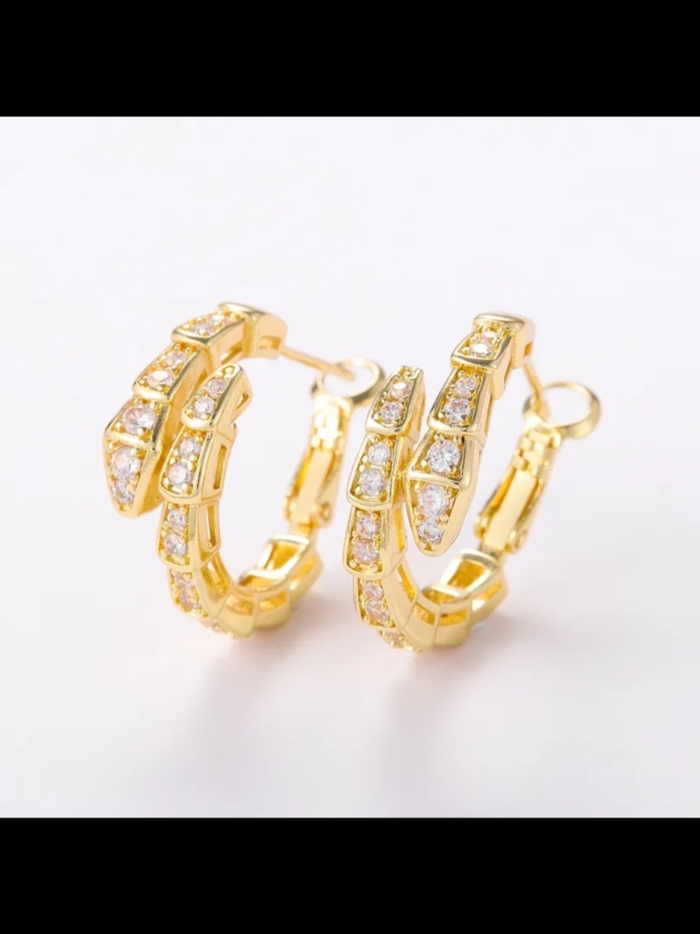 New ✨️18K Gold Plate Elegant Snake Inlay Copper zircon  Earrings